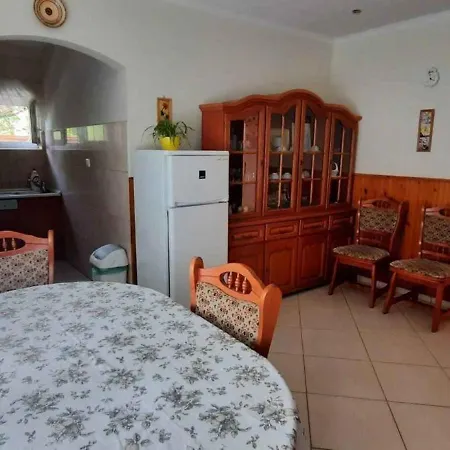 Apartment With Bbq In Keszthely-balaton 54366 *