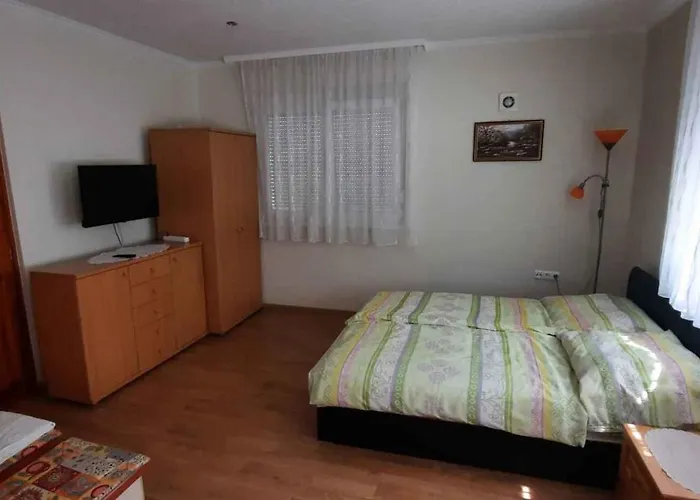 With Bbq In Keszthely-balaton 54366 Appartement *